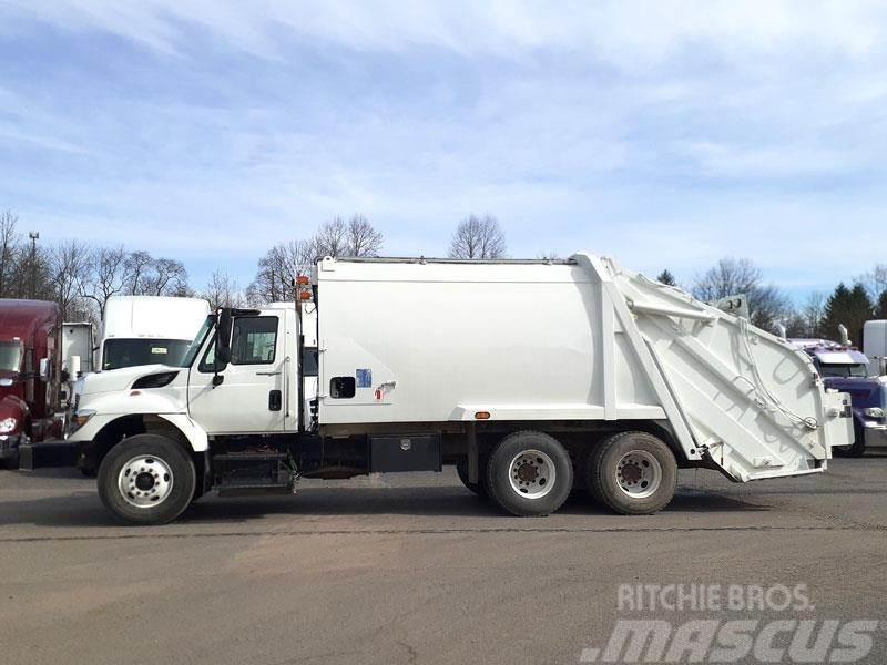 International WorkStar 7400 Kamioni za otpad
