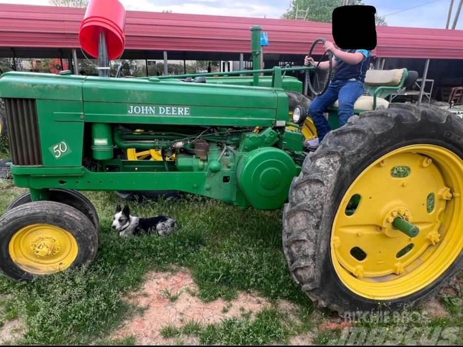 John Deere 50 SERIES Traktori