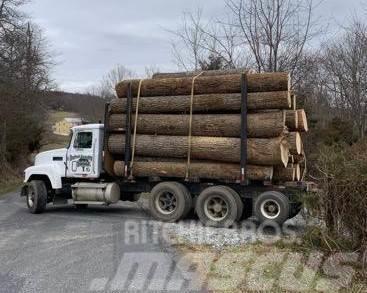 Mack CH613 Kamioni za drva