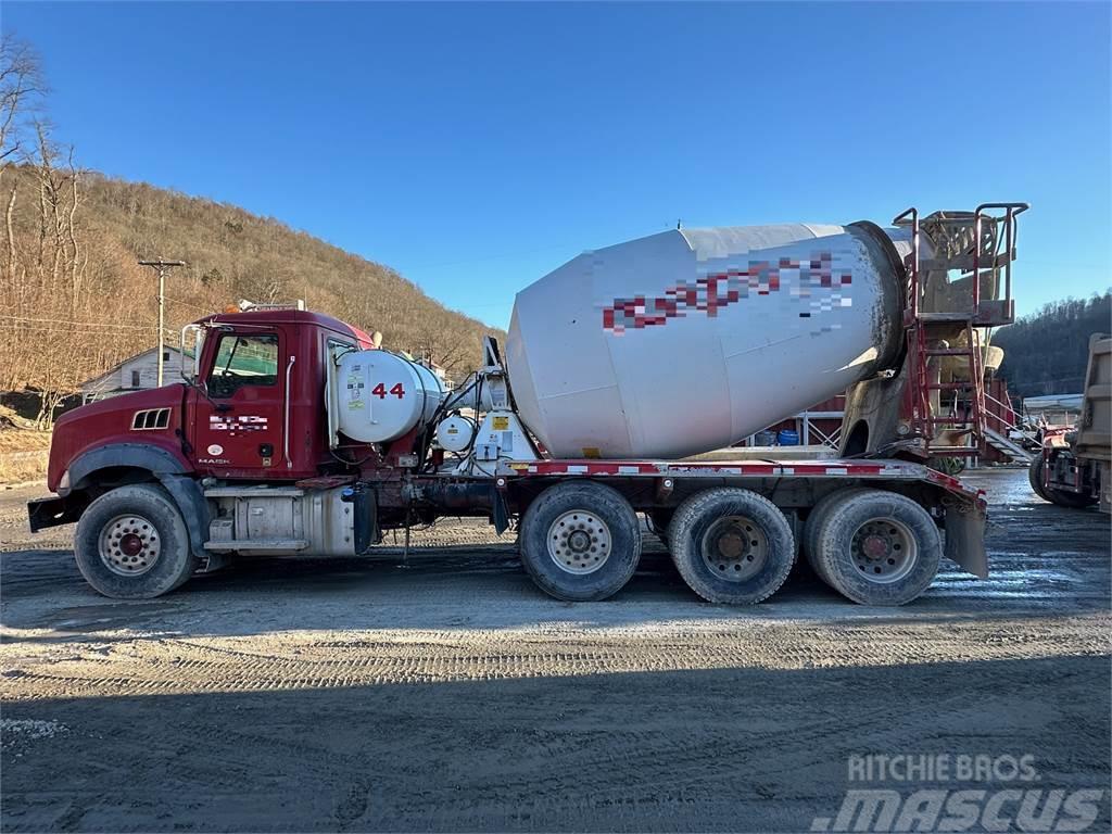 Mack Granite GU813 Kamioni mikseri za beton