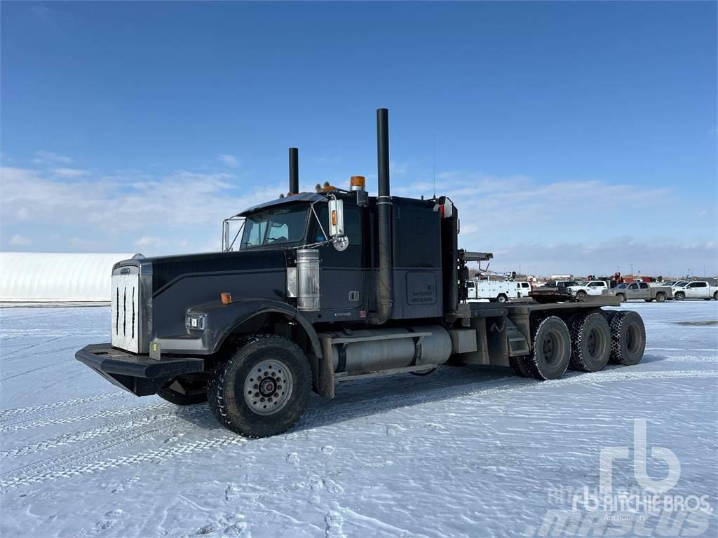 Freightliner FLD 120 Kamioni s ravnim pločom / vitlom