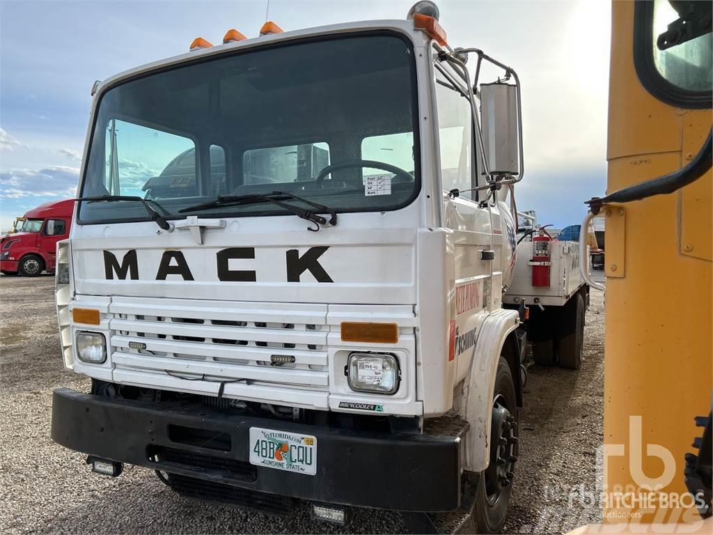 Mack MS200 Kamioni mikseri za beton