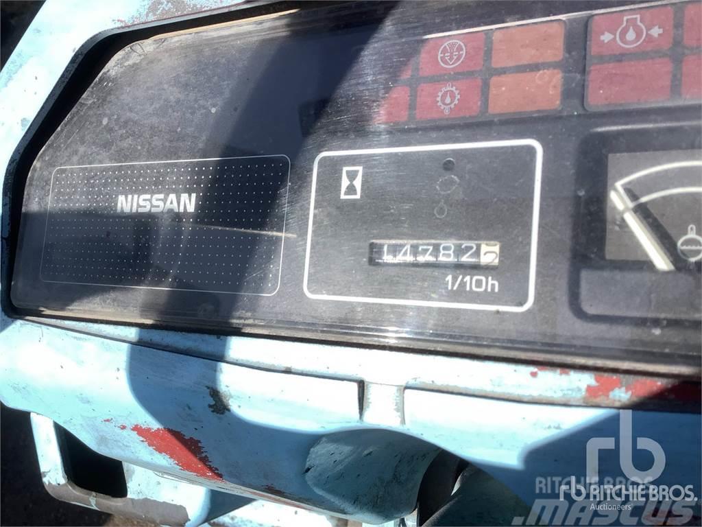 Nissan 5225 lb Dizelski viličari