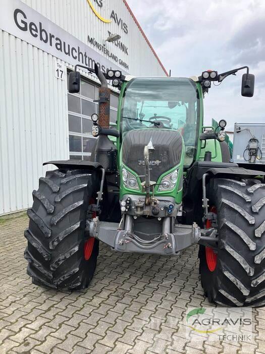 Fendt 724 VARIO SCR PROFI PLUS Traktori
