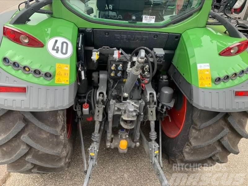 Fendt 313 VARIO GEN4 PROFI+ SET2 Traktori