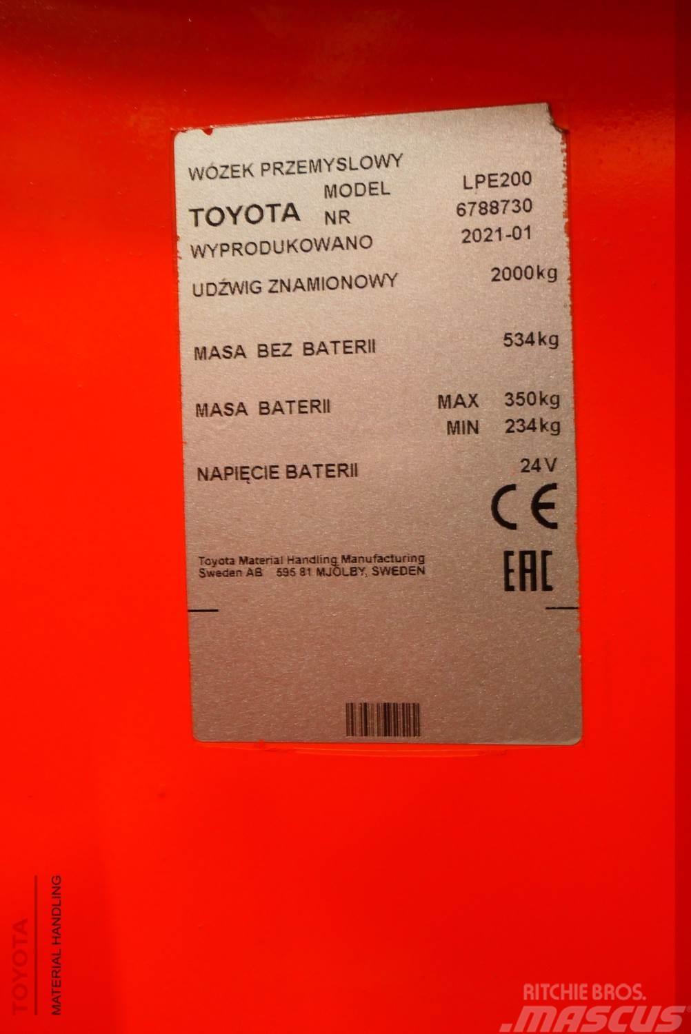 Toyota LPE200 Nisko podizni električni viličar sa platformu