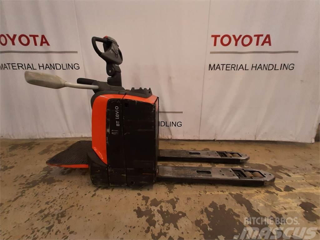 Toyota LPE200 Nisko podizni električni viličar sa platformu
