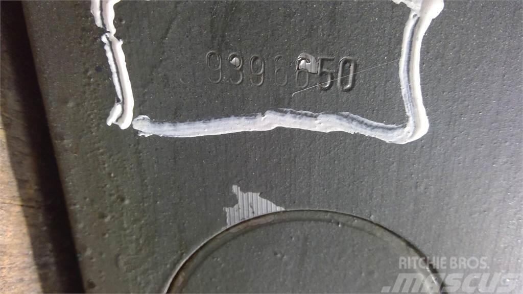 Liebherr LTM 1045-3.1 slew ring Oprema i dijelovi za kranove