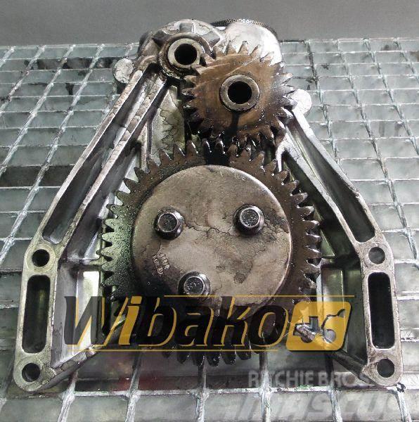 Volvo Oil pump Engine / Motor Volvo D12D 6101726 Motori